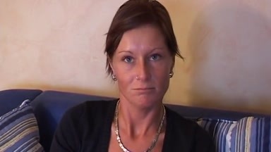 Geile Maedelsgruppe kassiert harte Schlaege von wilden Stechern